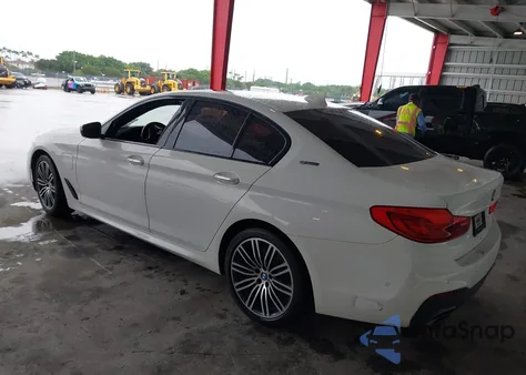 2018 BMW 530E Iperformance z USA, uszkodzony, nr VIN WBAJA9C57JB249475